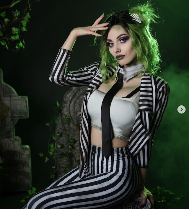 rolyat-the-cosplay-influencer-who-brings-iconic-characters-to-life-v4W4 Rolyat: The Cosplay Influencer Who Brings Iconic Characters to Life