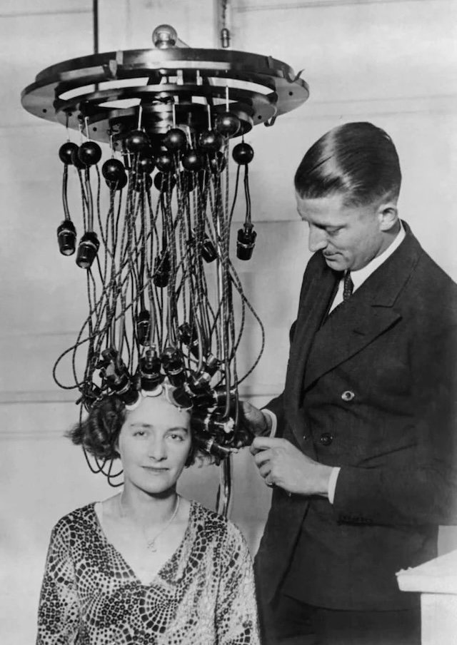 the-legacy-of-the-joyner-wave-machine-a-nostalgic-look-at-mid-century-beauty-Vu0h The Legacy of the Joyner Wave Machine: A Nostalgic Look at Mid-Century Beauty