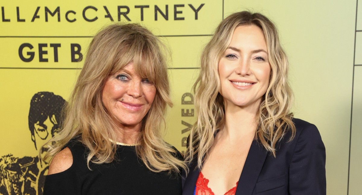 the-many-facets-of-goldie-hawn-a-hollywood-star-who-gave-back-Hs3C The Many Facets of Goldie Hawn: A Hollywood Star Who Gave Back