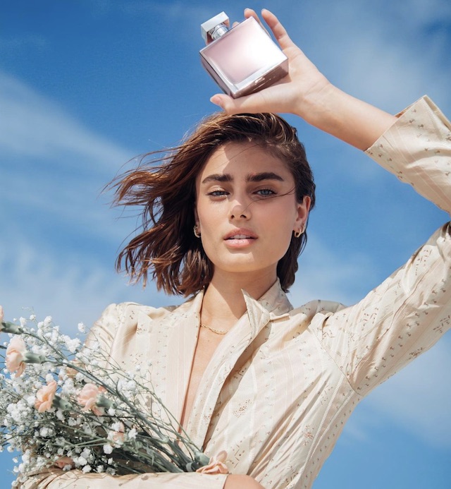 368m Taylor Hill: The Journey of a Victoria’s Secret Ange