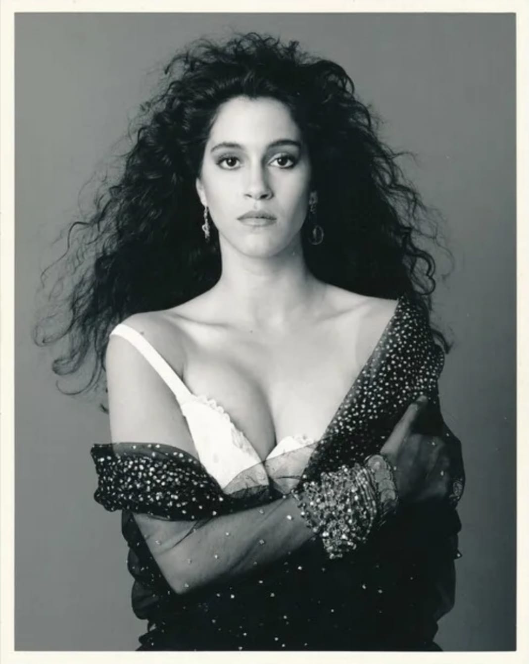 jami-gertz-from-hollywood-icon-to-philanthropic-leader-rzGm Jami Gertz: From Hollywood Icon to Philanthropic Leader
