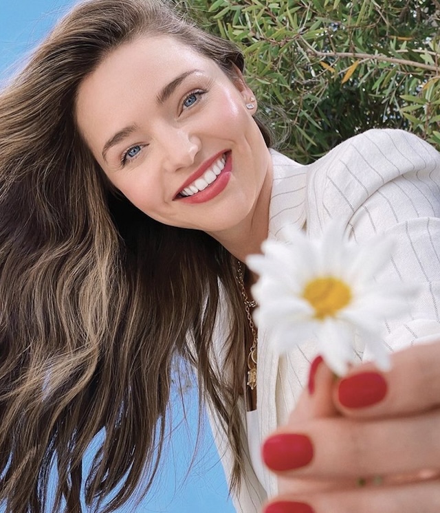 miranda-kerr-from-supermodel-to-business-mogul-7lot Miranda Kerr: From Supermodel to Business Mogul