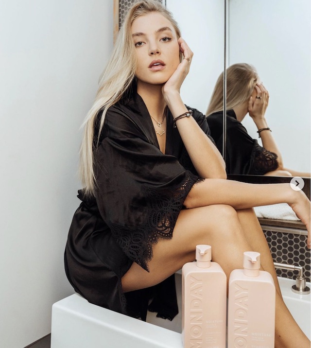 sdU3 Rachel Hilbert: From Victoria’s Secret Angel to Global Fashion Icon