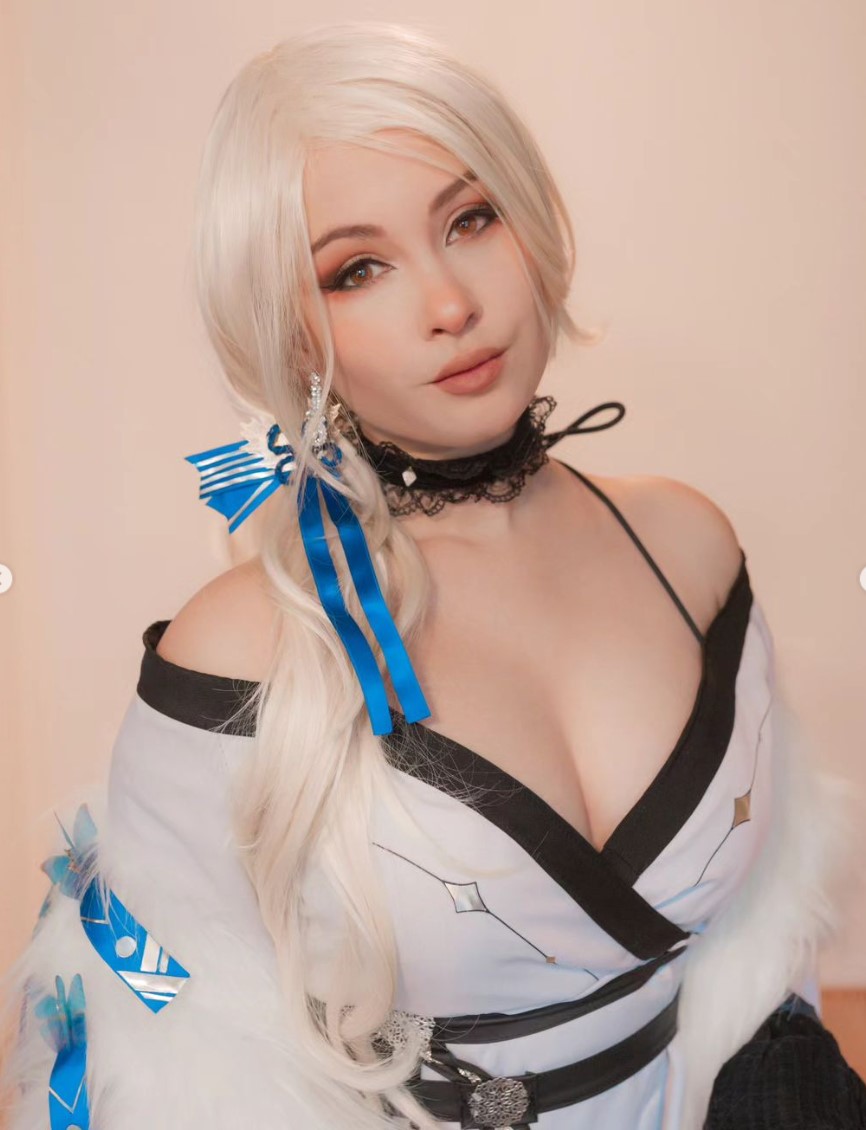 zCl3 Hendoart: Redefining Cosplay with Passion and Precision
